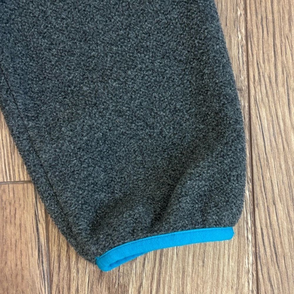 Patagonia Women's Synchilla Snap T Pullover Size Small In Dark Gray/Teal - Picture 5 of 6